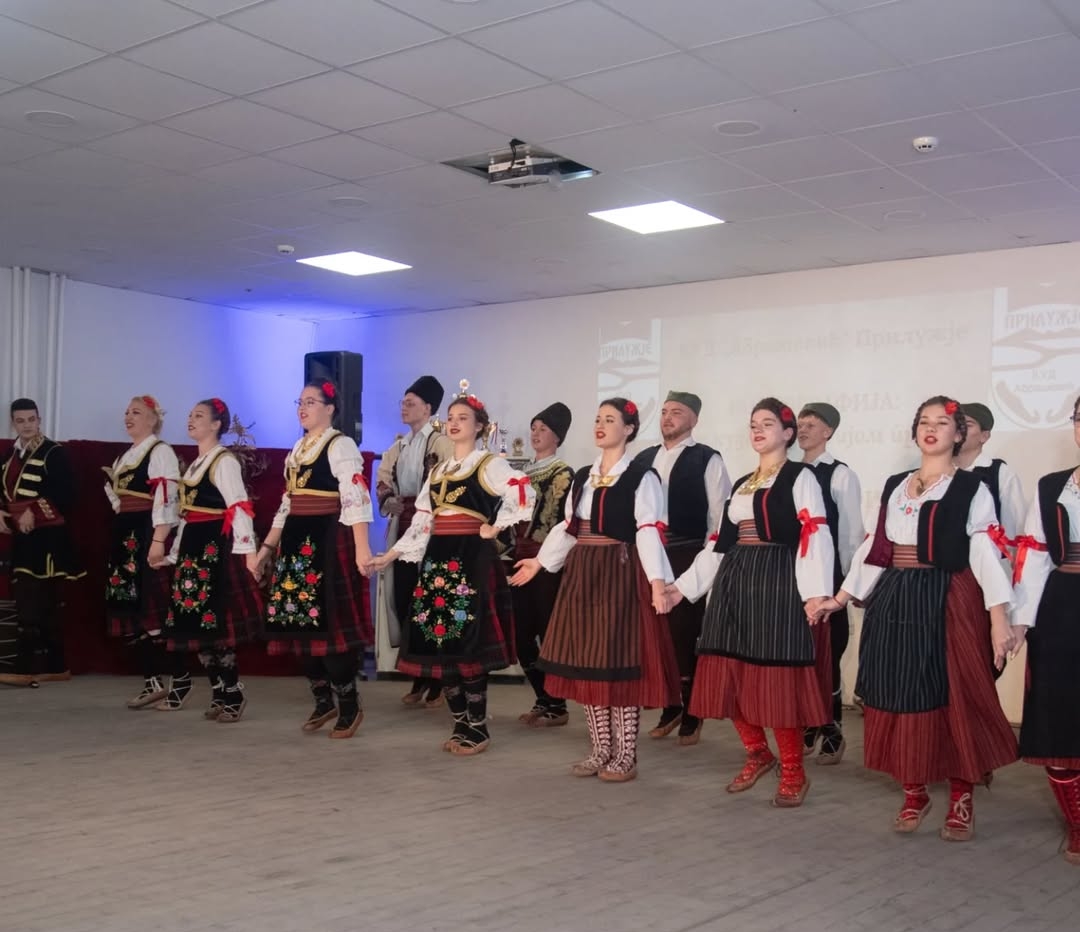 Фотографија из галерије КУД Абрашевић Прилужје
